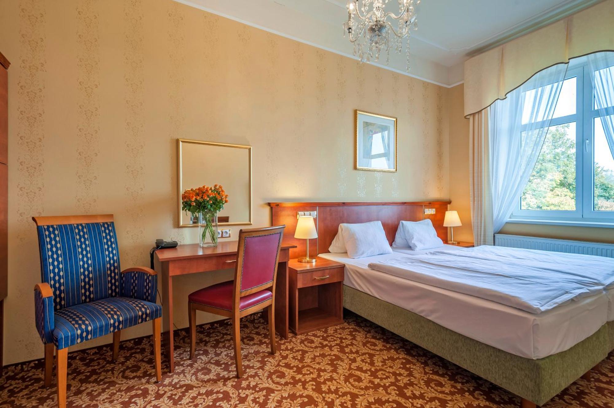 Spa Resort Pawlik-Aquaforum Франтишкови-Лазне Экстерьер фото