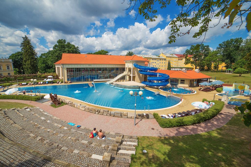 Spa Resort Pawlik-Aquaforum Франтишкови-Лазне Экстерьер фото