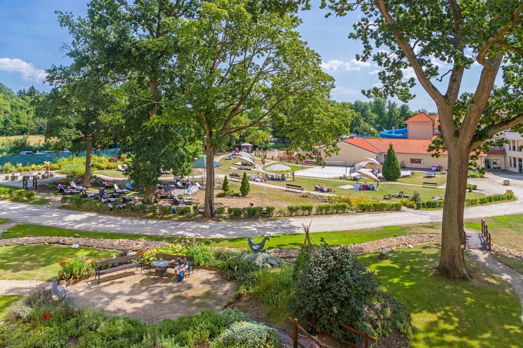 Spa Resort Pawlik-Aquaforum Франтишкови-Лазне Экстерьер фото