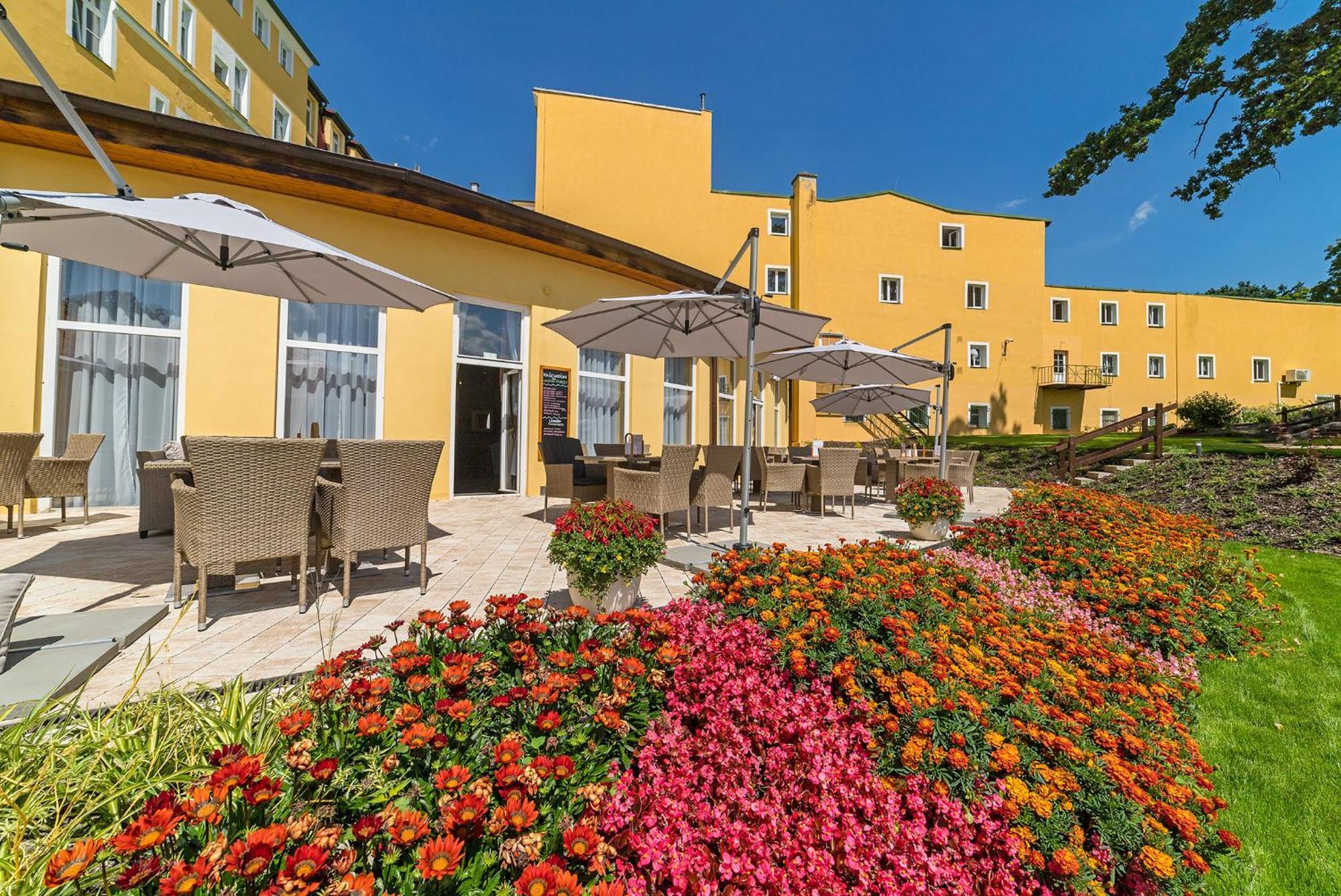 Spa Resort Pawlik-Aquaforum Франтишкови-Лазне Экстерьер фото